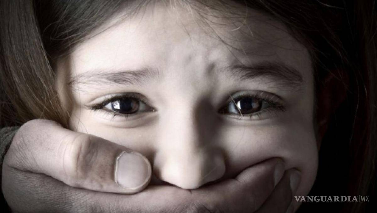 $!¡Cuidado con el "Sharenting"! El peligro detrás de compartir fotos de la vida de tus hijos en redes sociales