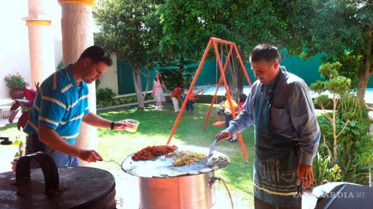 Se ha dado en reuniones 65% de casos de COVID-19 en Coahuila, revelan entrevistas a personas infectadas