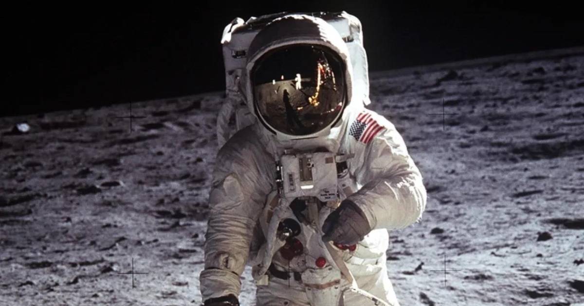 Cultura y Pop: Dos Versiones de la Carrera Espacial