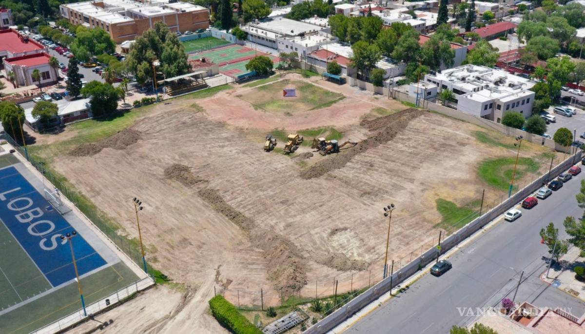 $!Con la renovación del campo de béisbol, cerca de mil deportistas que utilizan regularmente estas instalaciones se verán beneficiados directamente.