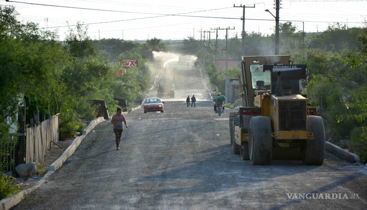 $!Alfredo Paredes gestiona recursos para obras en Monclova
