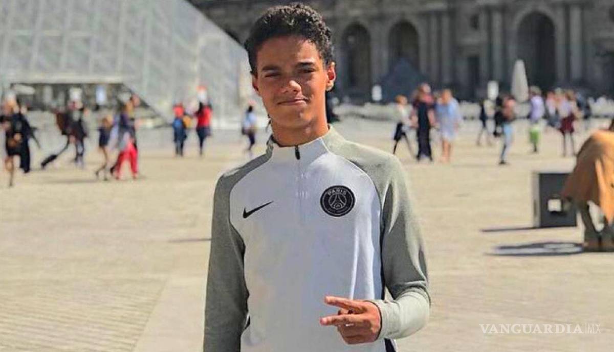 $!El legado de Ronaldinho continúa; su hijo ficha para importante club brasileño