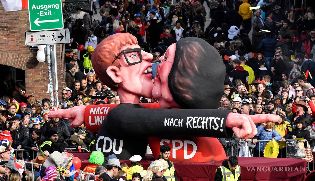 $!Carnaval alemán se burla de los políticos (fotogalería)