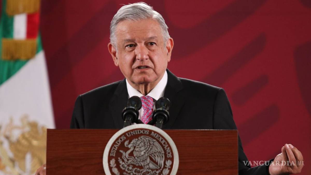 AMLO congela su sueldo y pide a partidos políticos den la mitad de su presupuesto ante coronavirus