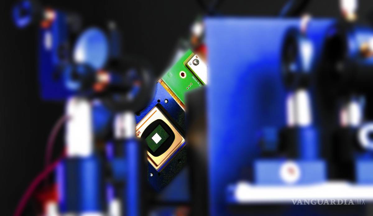 $!Dispositivo de almacenamiento cerámico. La nueva tecnología escribe los datos a alta velocidad sobre la capa cerámica.