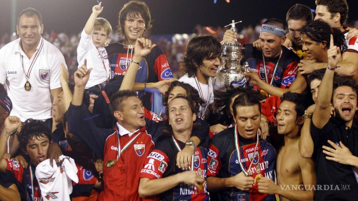 Atlante, el equipo de obreros, el del barrio, se ahoga en Cancún