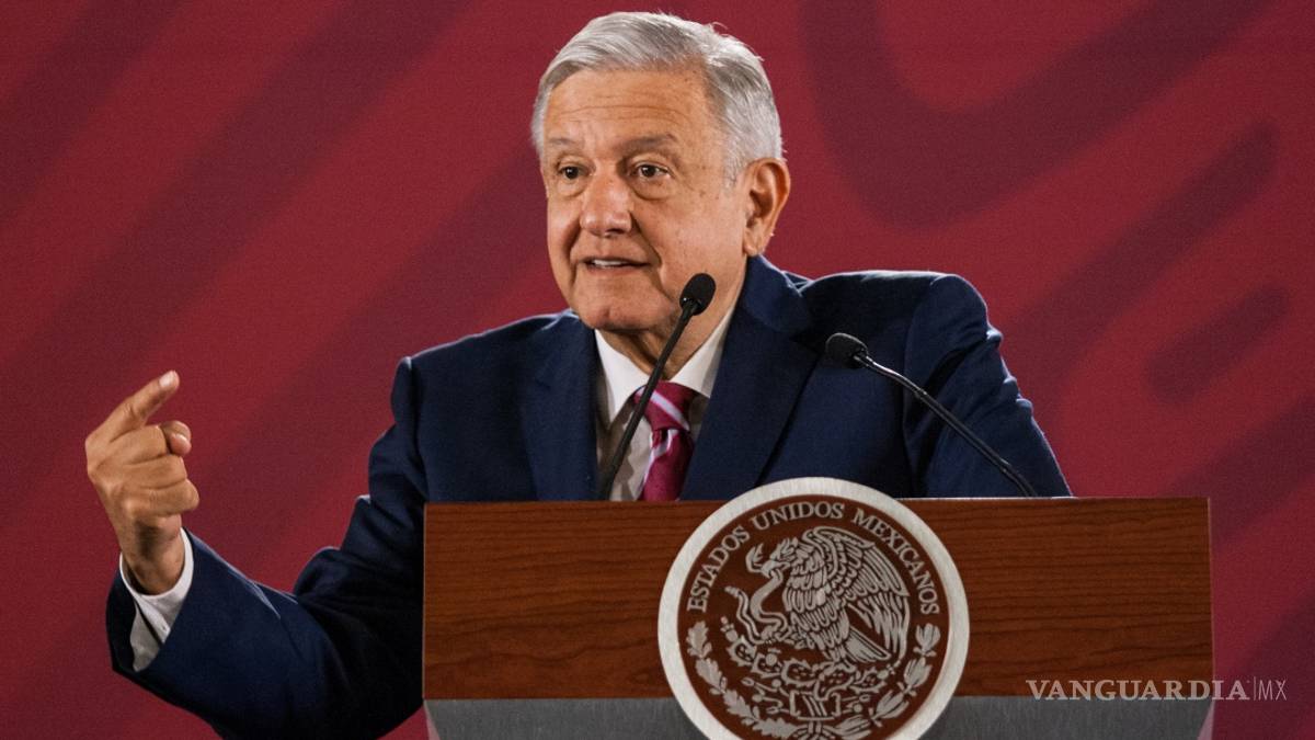 Sabotaje legal, suspensión de obras en aeropuerto de Santa Lucía: AMLO