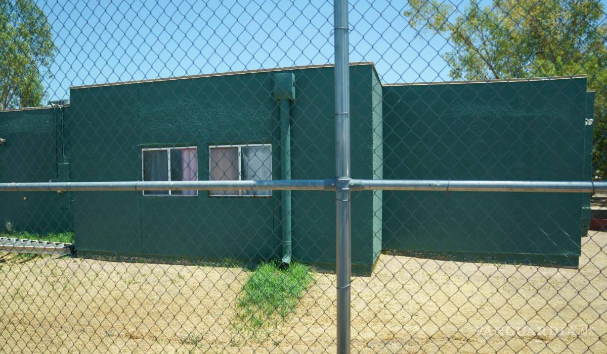 $!Edificios que albergan a menores en los terrenos de Southwest Key Campbell, un refugio para niños que han sido separados de sus padres en Phoenix.