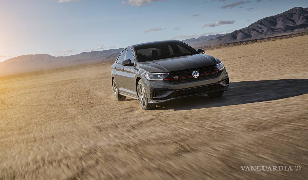$!Volkswagen Jetta GLI 2019 ya está en México, checa precios, versiones y equipamiento