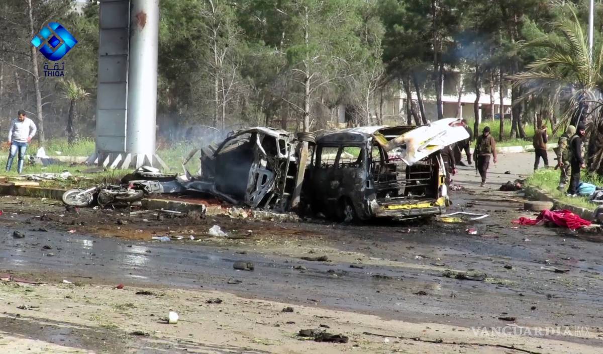 $!'Cascos blancos' reportan más de 100 muertos por atentado en Siria