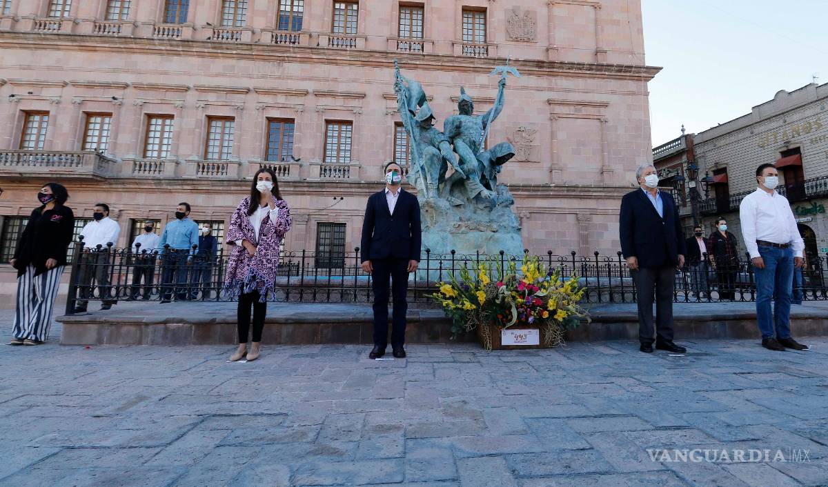 $!Con la Sana Distancia festejan los 443 años de Saltillo