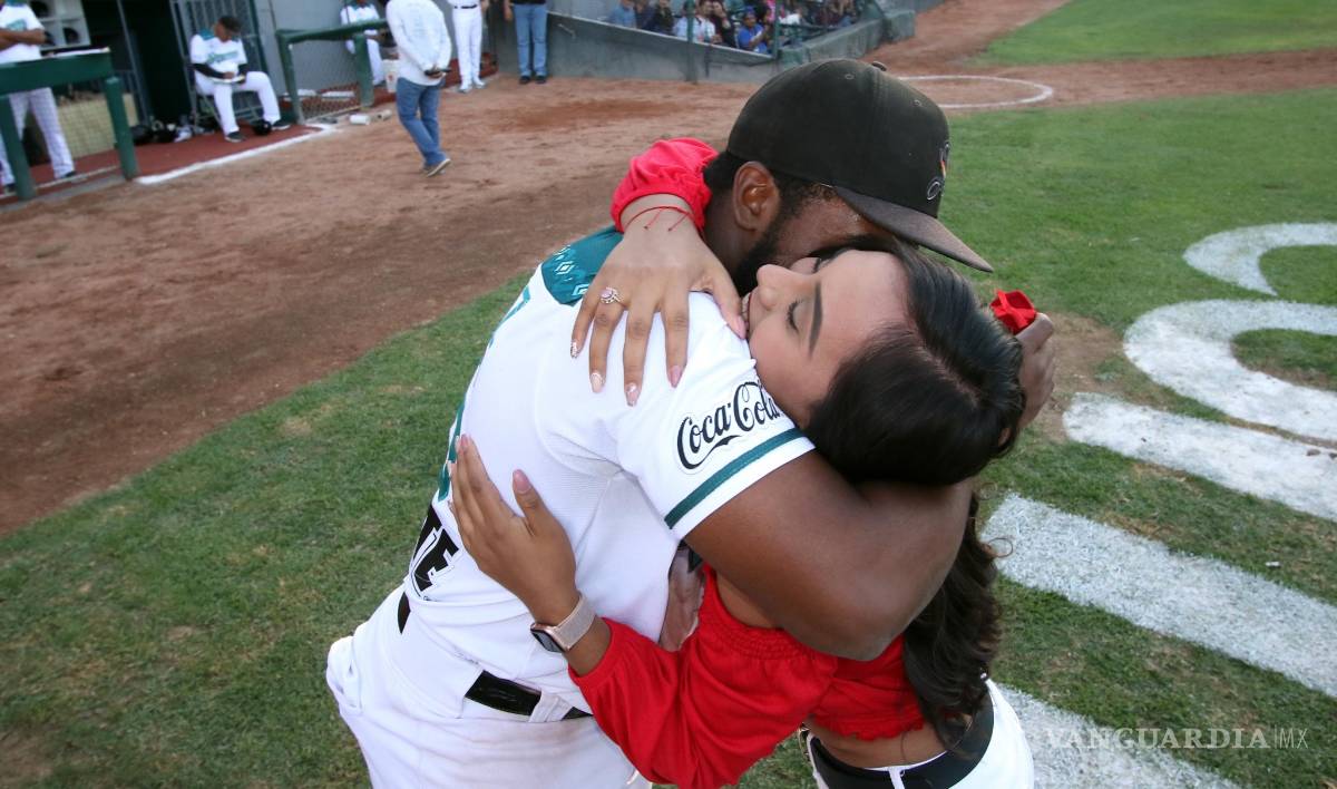 $!Cupido los flechó en el Norte: Amor que sigue fortaleciéndose