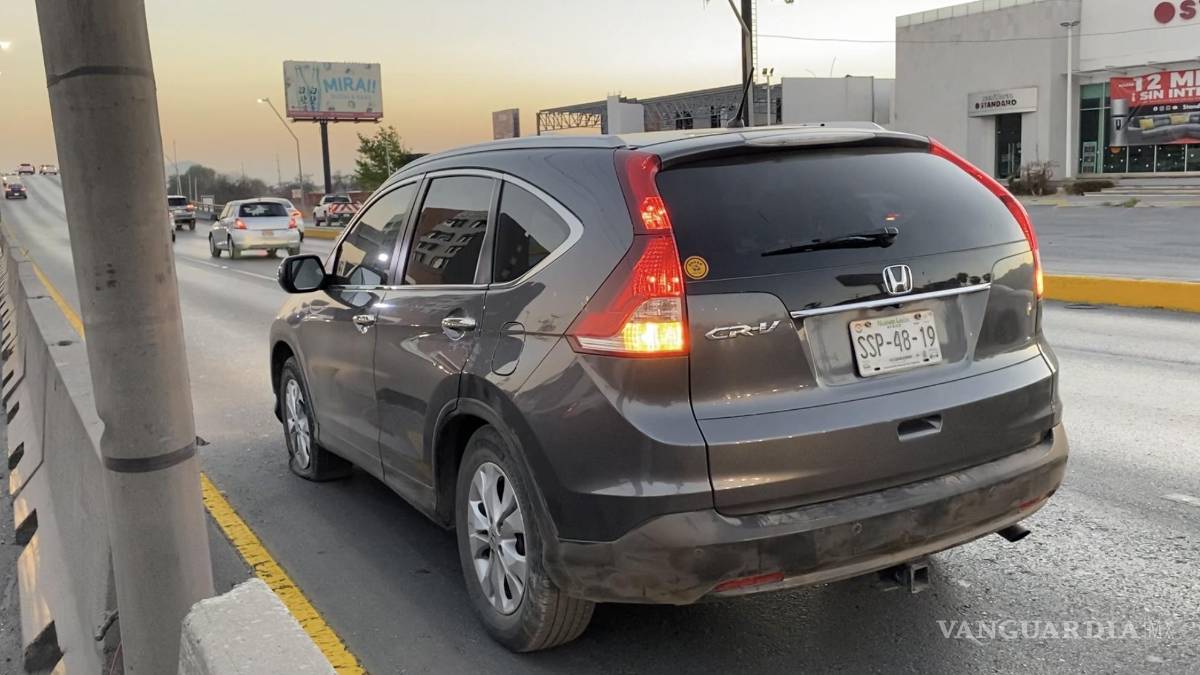Accidente paraliza el tráfico en importante bulevar de Saltillo