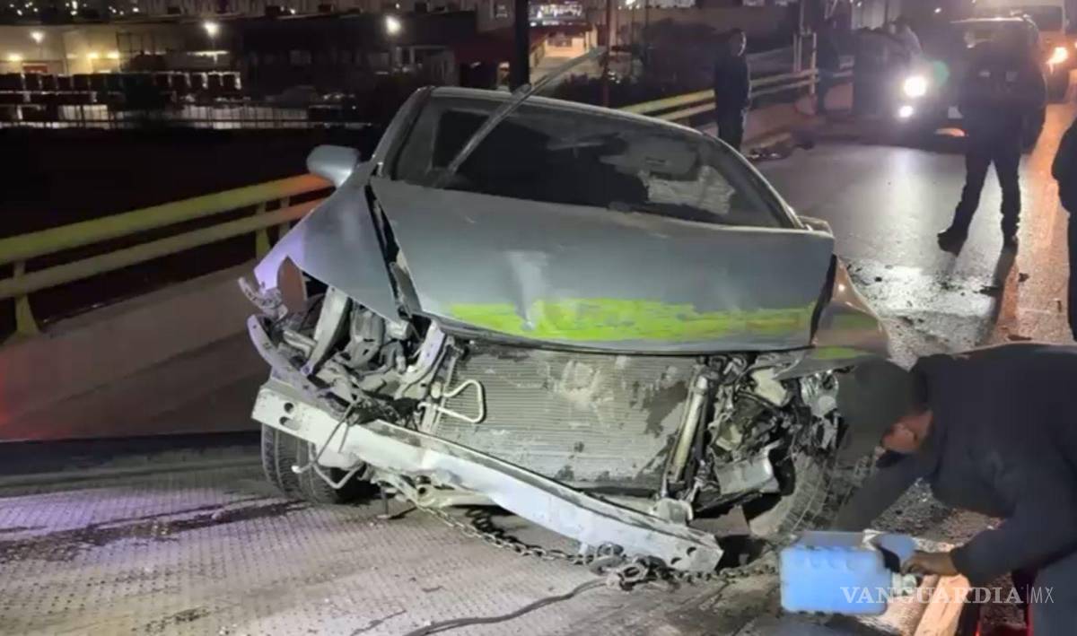 $!El accidente ocurrió sobre el bulevar Nazario S. Ortiz Garza, a la altura de Alpes Norte.