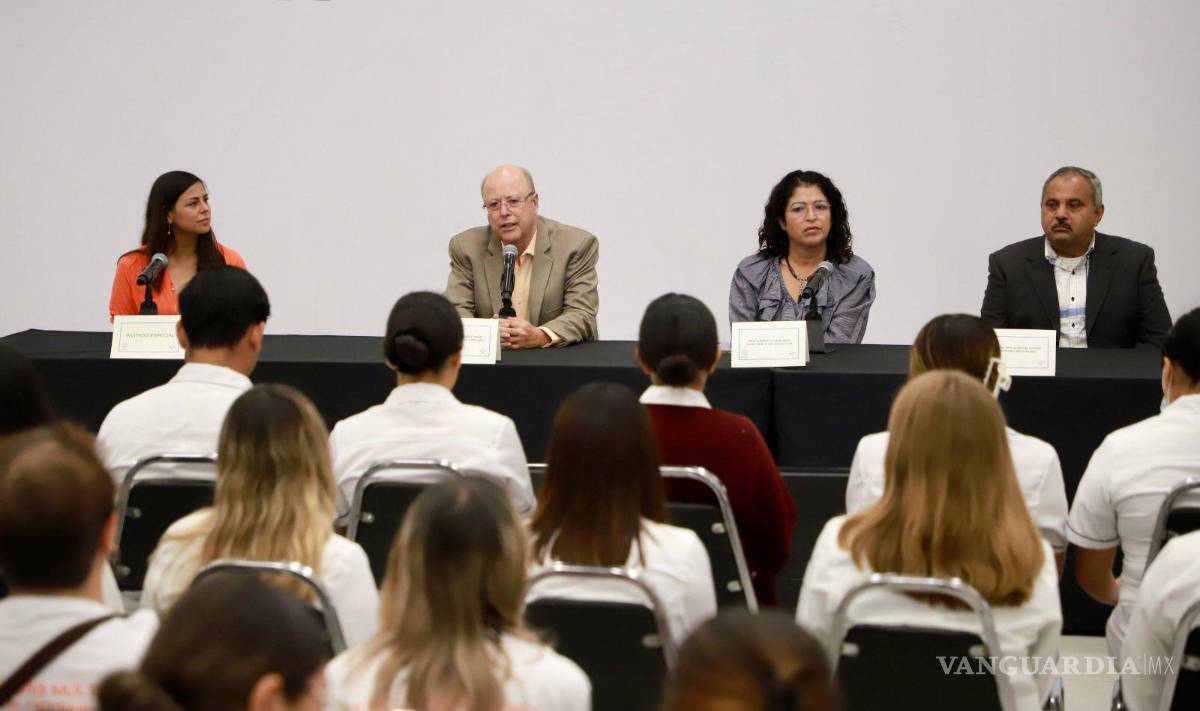 $!Socorro Guevara Garza, regidora presidenta de la Comisión de Salud, instó a los participantes a aprovechar estas jornadas y aplicar los conocimientos adquiridos en la atención a sus pacientes.