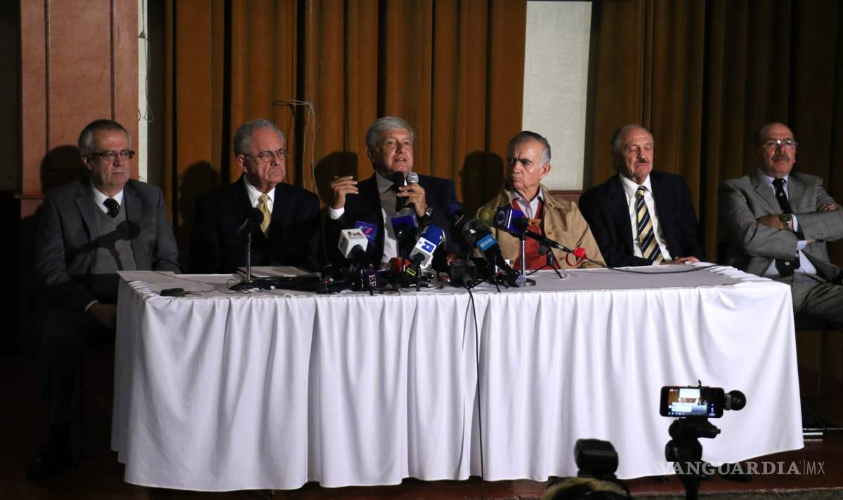 $!AMLO integra comisión para dialogar con empresarios tras cancelar NAIM