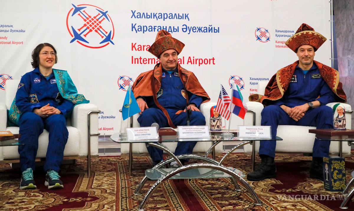 $!Christina Koch vuelve a la Tierra como la mujer con la misión más larga en el espacio