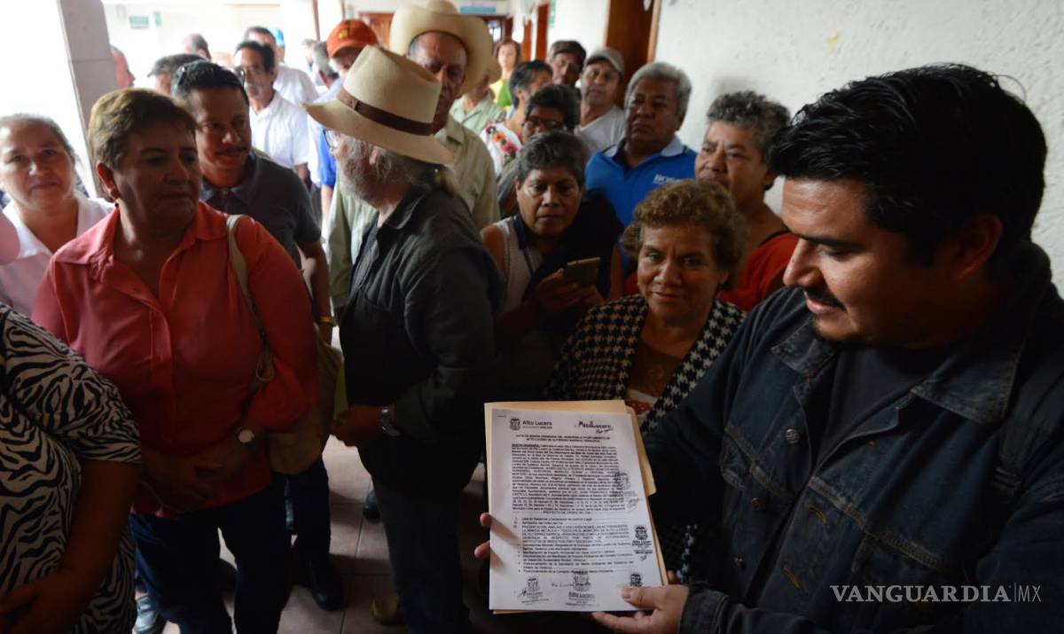 $!El pueblo la echó, pero la minera canadiense ya perfora, otra vez…