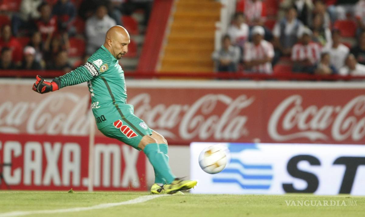 $!¡Ya no más dice el 'Conejo'! Óscar Pérez se retira del futbol mexicano de manera definitiva