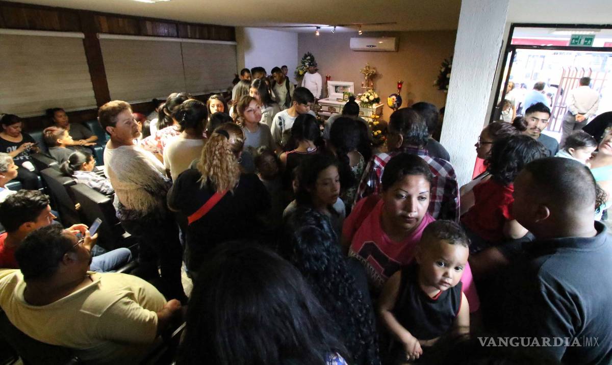 $!Despiden con baile colombiano a niño asesinado por su padre en Mirasierra