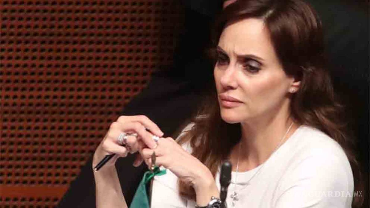 Morena acusa a Lilly Téllez no ser “protagonista del cambio” y pide que sea separada del grupo parlamentario