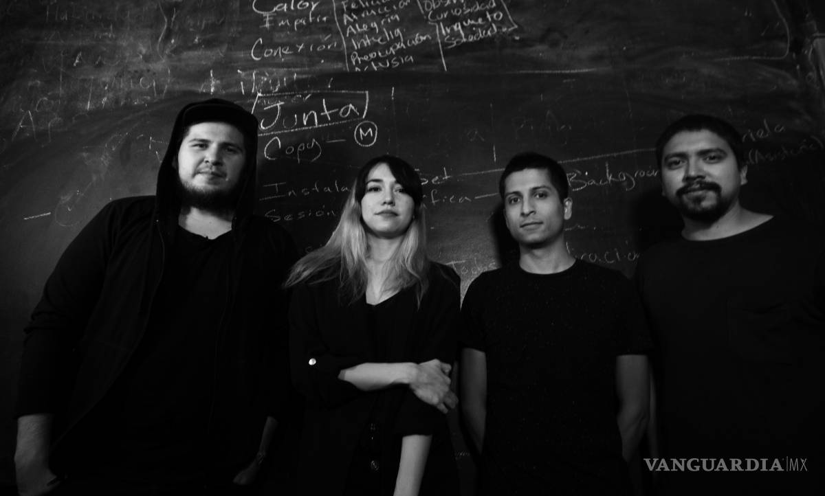 $!Crean aplicación con mensajes a futuro