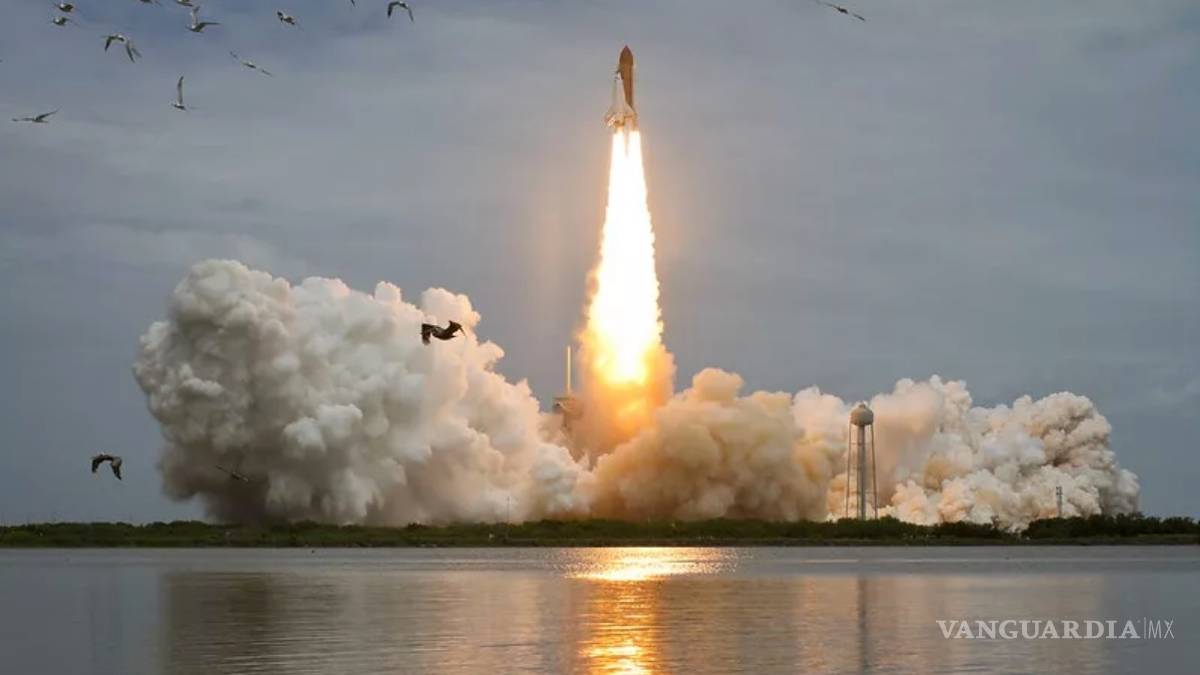 El último viaje del transbordador espacial de la NASA: mirando hacia atrás a la misión final de Atlantis 10 años después