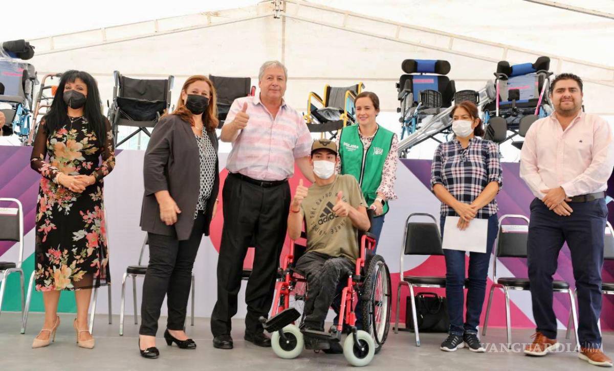 $!Alejandro Cepeda Valdés, director general del DIF Saltillo, mencionó que el desarrollo participativo e incluyente es uno de los pilares fundamentales para el Gobierno Municipal y el quehacer diario del DIF Saltillo.