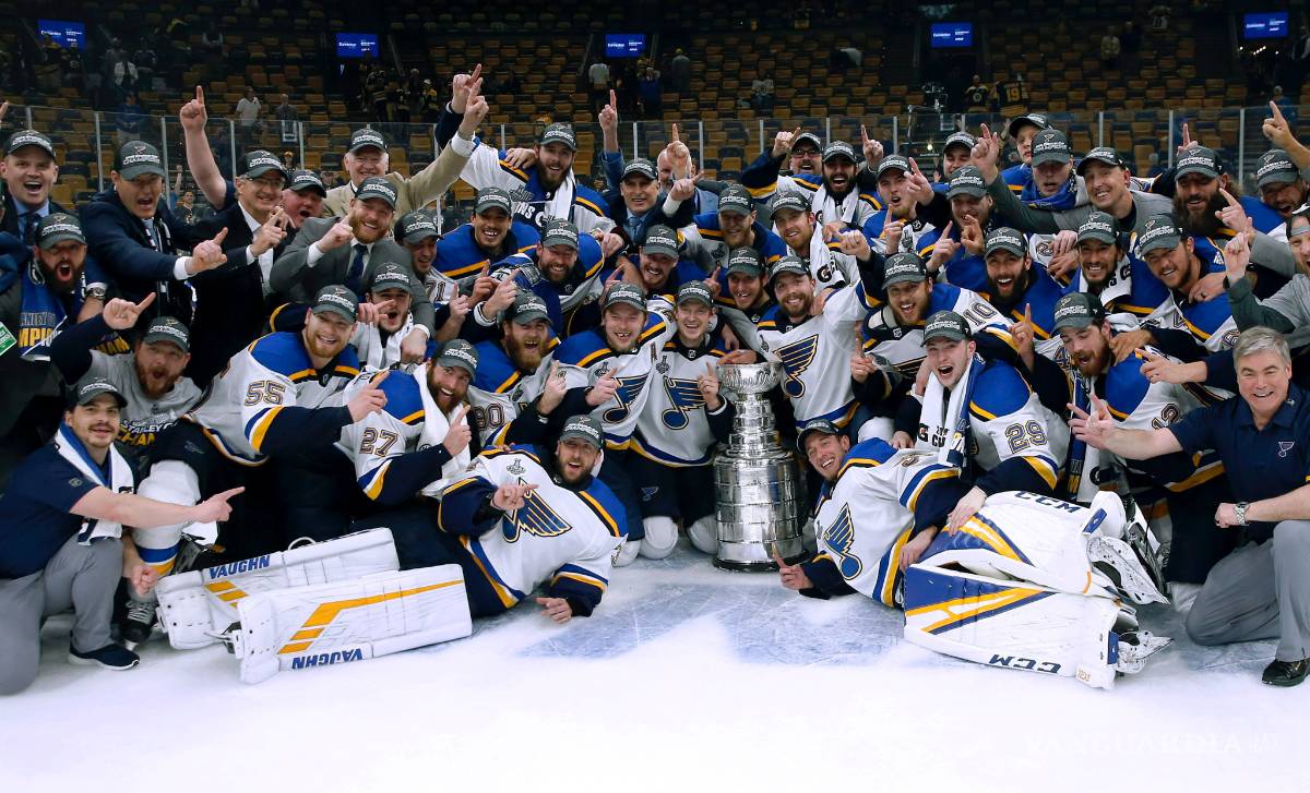 $!Los Blues de San Luis se coronan por primera vez en la NHL