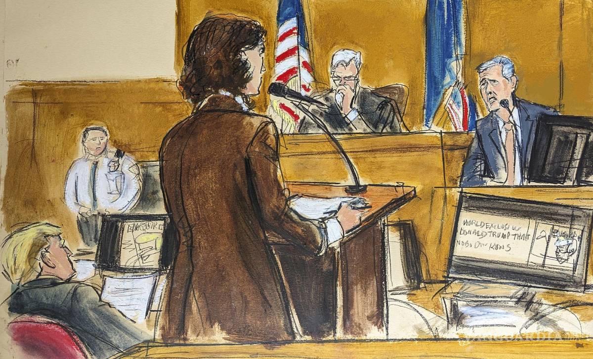 $!La fiscal adjunta de distrito Susan Hoffinger, en el centro, interroga a Michael Cohen, de extrema derecha, en el tribunal penal de Manhattan, Nueva York.