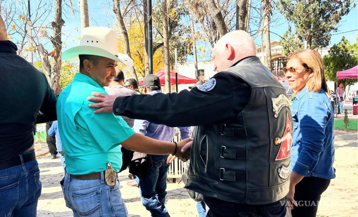 $!La plaza principal fue punto de reunión del contingente visitante.