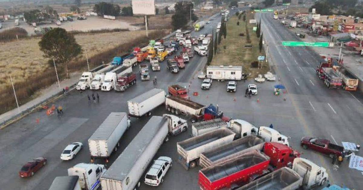 Reporta Coparmex dos casos de extorsión a transportistas en carreteras de México