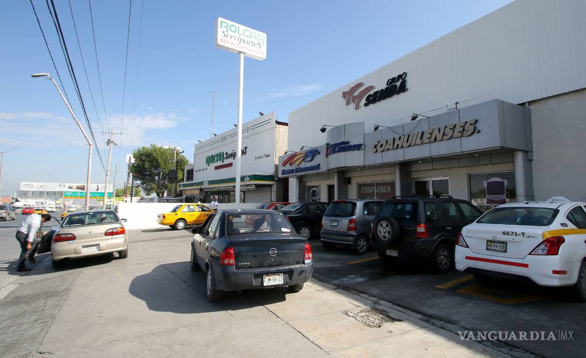$!‘Minicentrales’ de Saltillo peligro latente; cuentan con múltiples deficiencias y carecen de un estacionamiento adecuado
