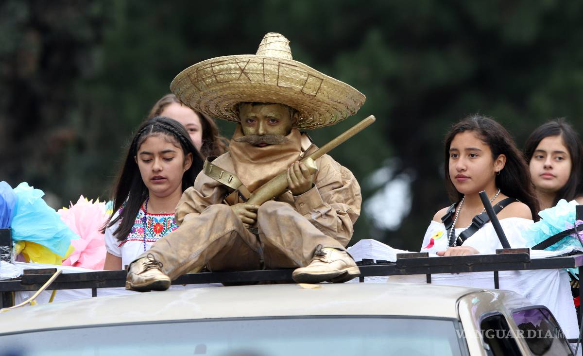 $![FOTOGALERIA] En Saltillo, así se vivió el desfile del 20 de noviembre