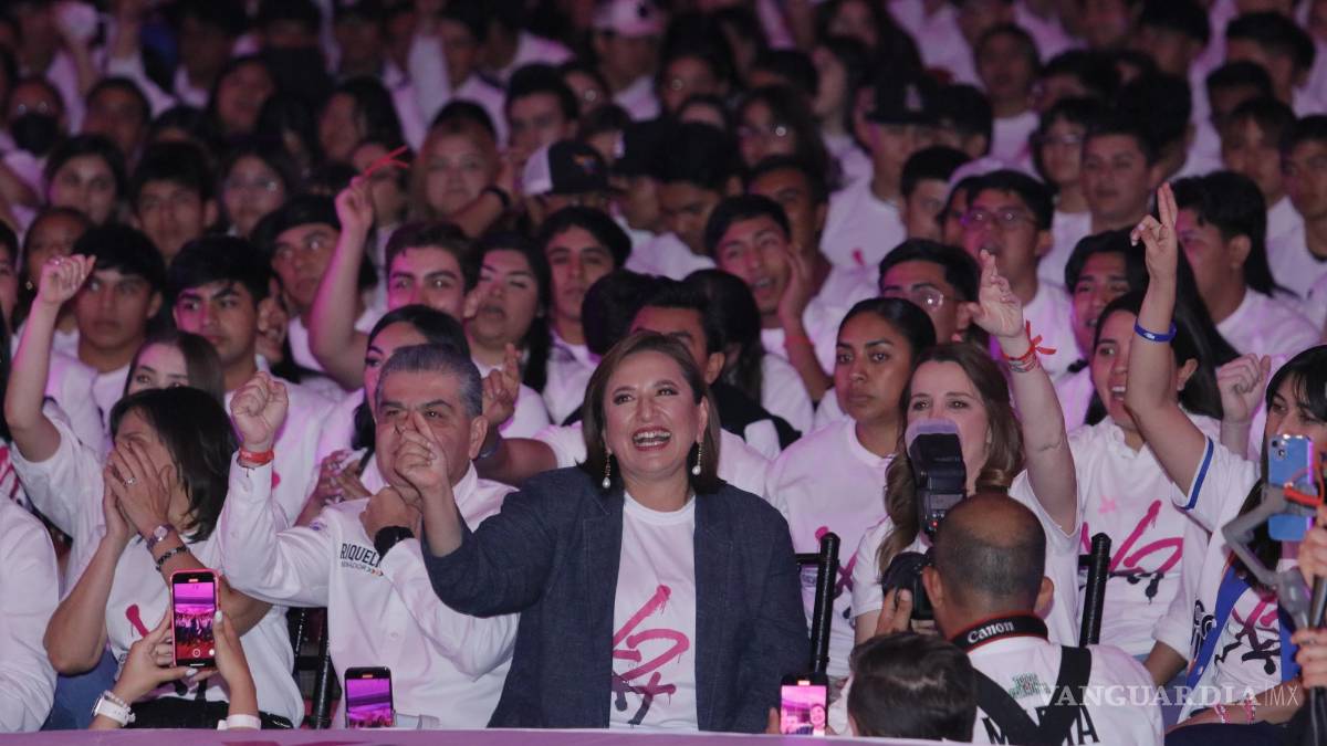 Se reúne Xóchitl Gálvez con jóvenes saltillenses: propone becas y facilidades para comprar casa