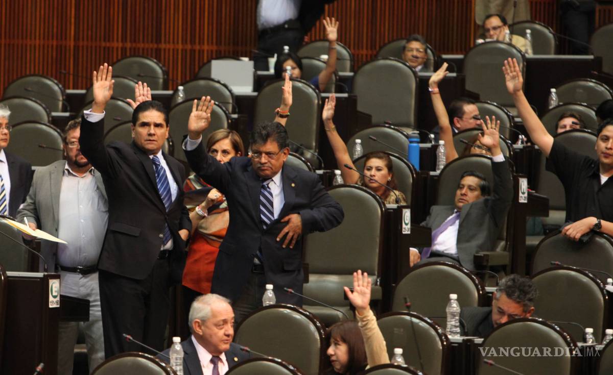 $!Suman 27 diputados que donan su ’bono secreto’