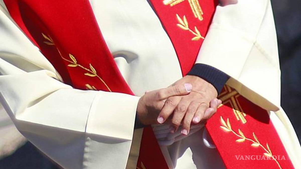 Liberan a sacerdote acusado de abuso sexual a menor