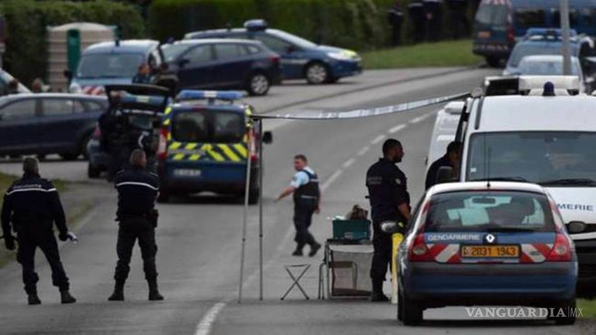 Tiroteo en colegio de Francia deja dos muertos y un herido