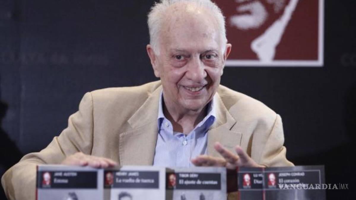 El escritor Sergio Pitol gana el Premio Alfonso Reyes 2015