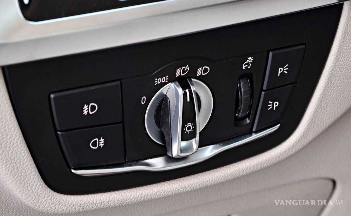 $!15 dispositivos que nunca deberían faltar en tu coche nuevo