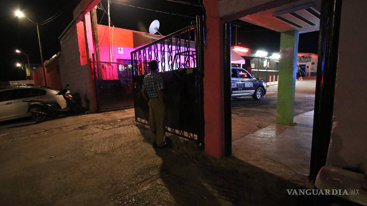 Trabajadoras abandonan la zona de tolerancia de Saltillo para buscar clientes en el centro, asegura activista