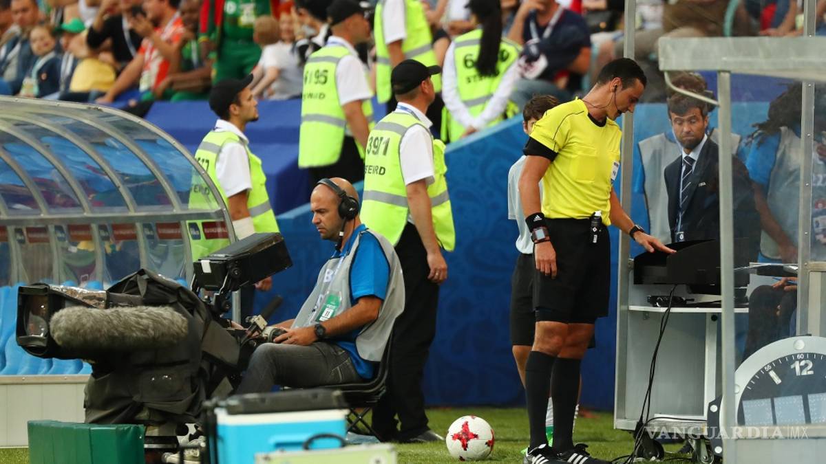 Invierte la Bundesliga 1.8 mde en uso del videoarbitraje