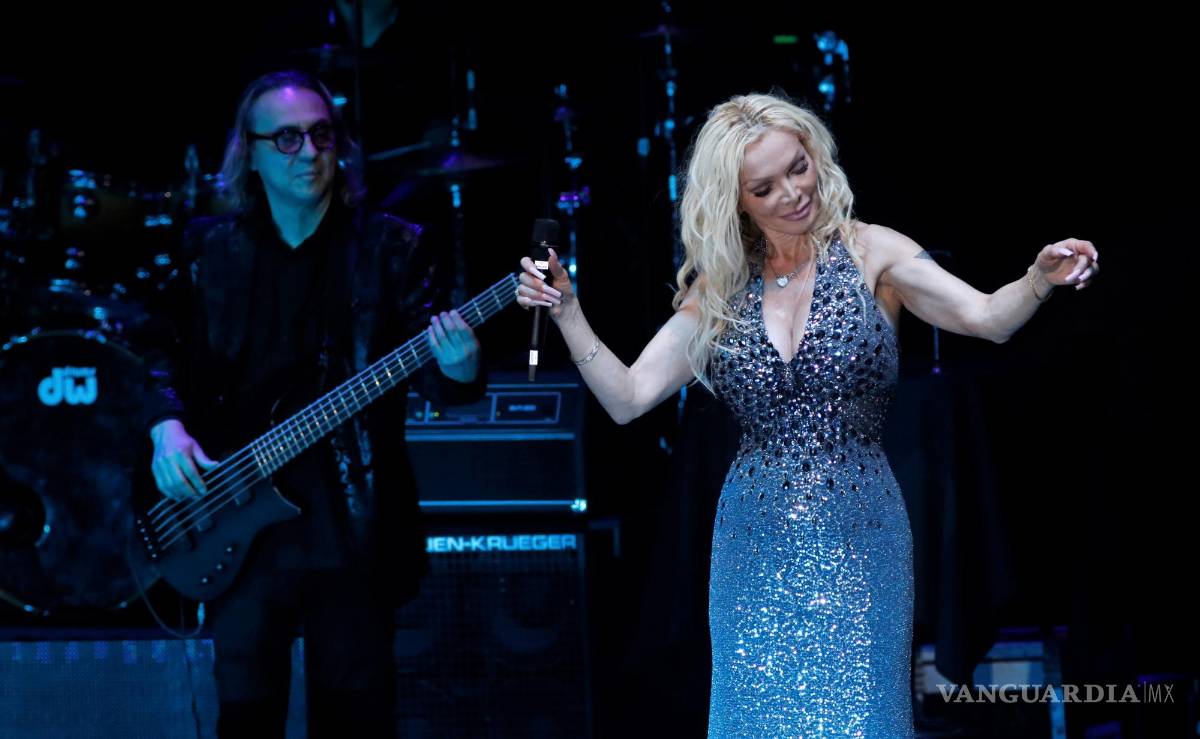 $!“Sola con mi soledad”, “Tu dama de hierro”, “Porque tengo ganas” y “Completamente tuya” fueron algunos de los éxitos que tocaron los corazones de miles de personas.