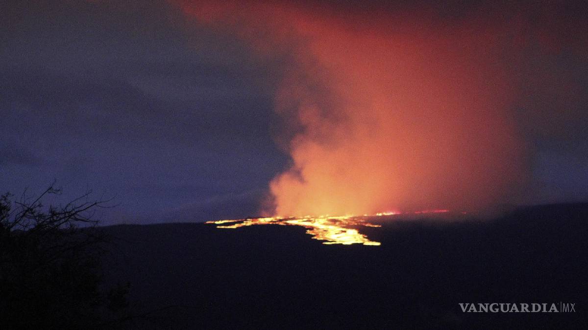 Volcán de Mauna Loa, el más activo del mundo, entra en erupción en Hawai