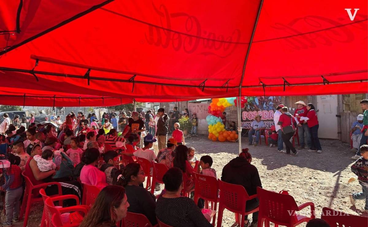 $!Niñas y niños disfrutaron del espectáculo preparado especialmente para ellos.