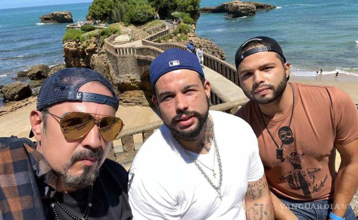 $!Pepe Aguilar tiene dos hijos varones: José Emiliano y Leonardo.