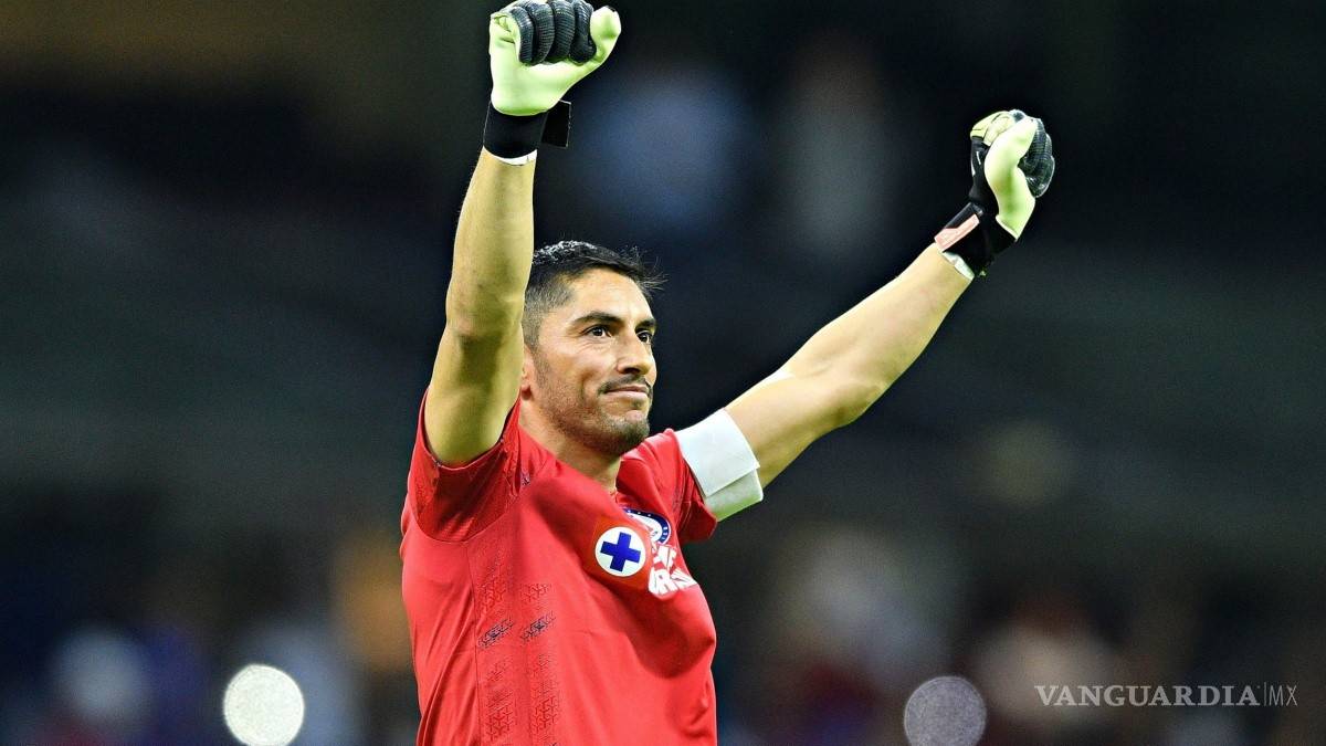 Castigan a Jesús Corona tras altercado en festejos de la final