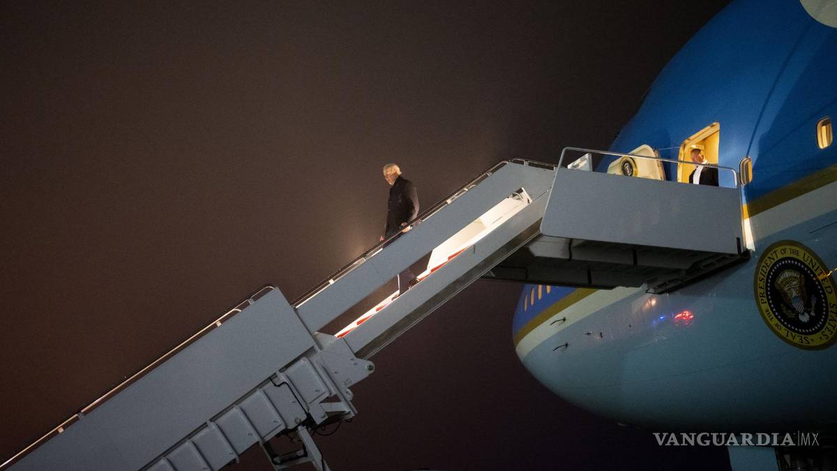 El manejo de documentos clasificados de Biden complica el caso contra Trump