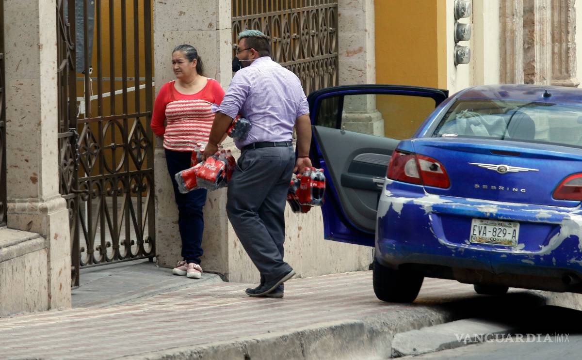 $!Abren sus puertas dos iglesias de Saltillo pese a prohibición de eventos masivos