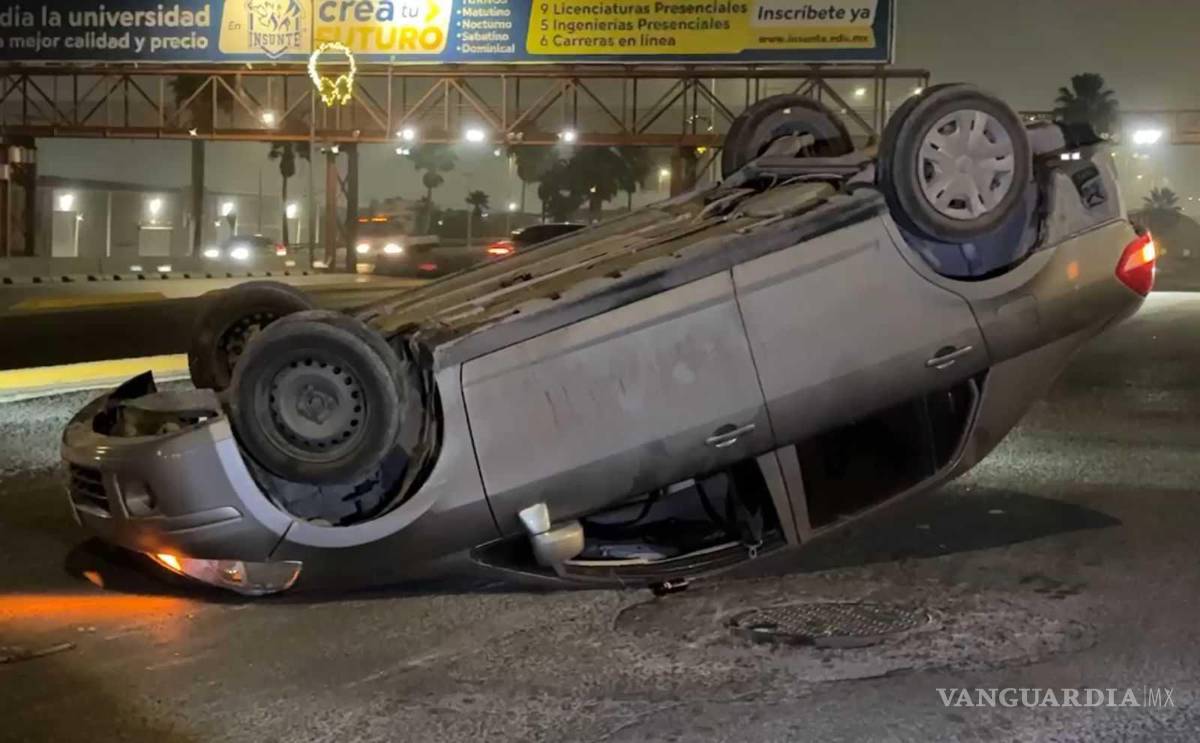 $!Elementos de Tránsito Municipal atendieron el accidente y tomaron conocimiento de los daños.